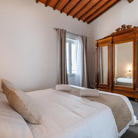 Exclusive Luxury Per 4, 100m Duomo, Ac E Wi-fi Appartamento